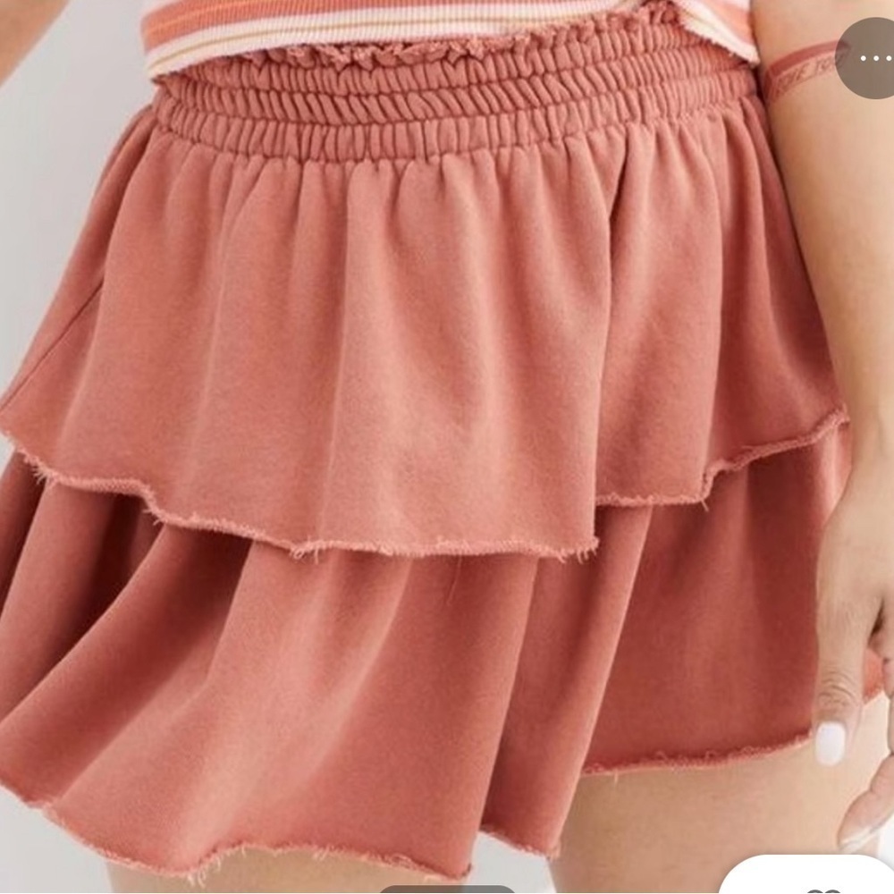 Aerie NWT ruffled mini skirt, small